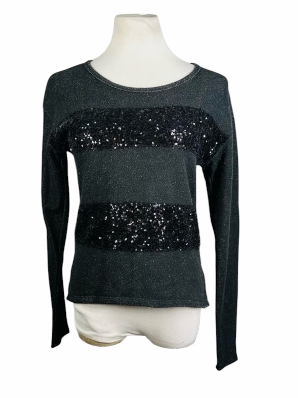 10/$25🦋 Xhilaration Black Sequin Stripe Crew Neck Sweater - Size Small